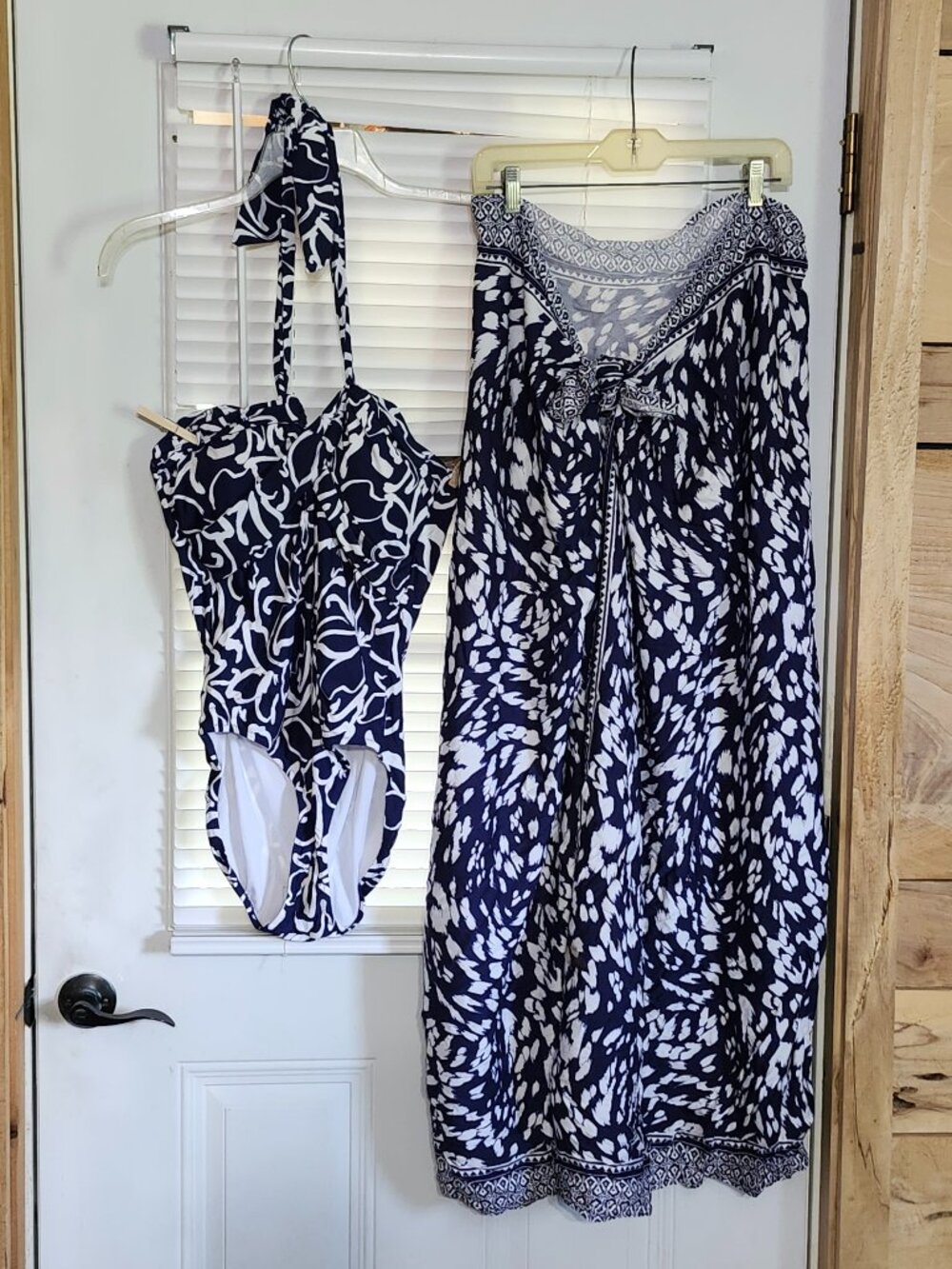 navy & white La Blanca swim suit size 14  Leilani cover up one size